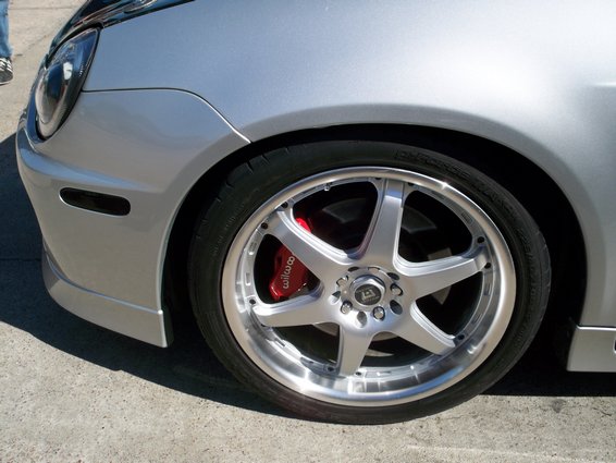 Motegi Wheels on Silver Dodge SRT4 with Wilwood big brake kit 