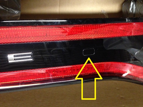 Click on the image for NO keyless entry Racetrack Mopar taillights