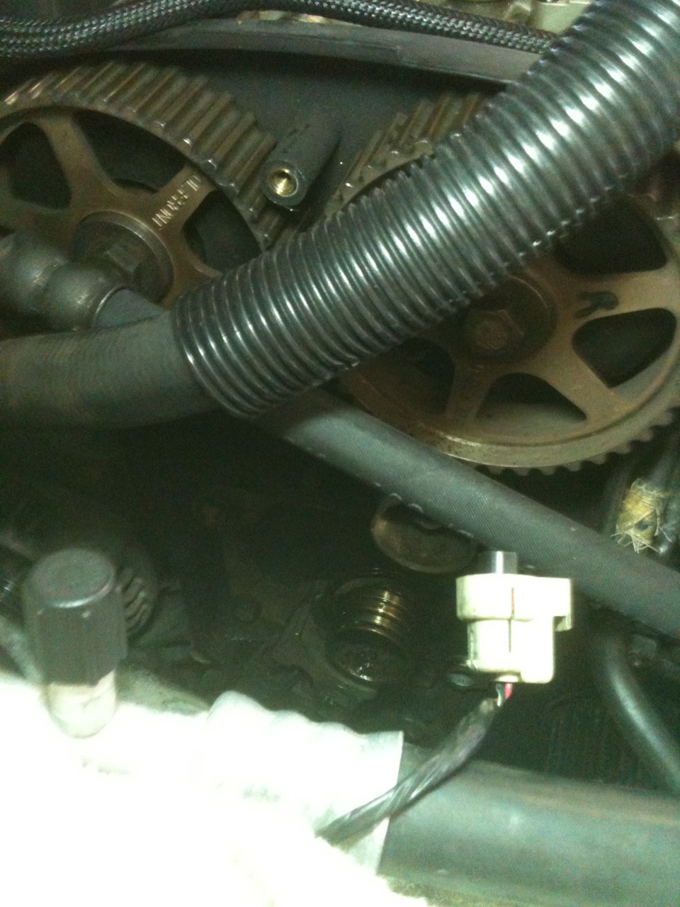 Idler bearing on a 1998 Dodge Neon failure